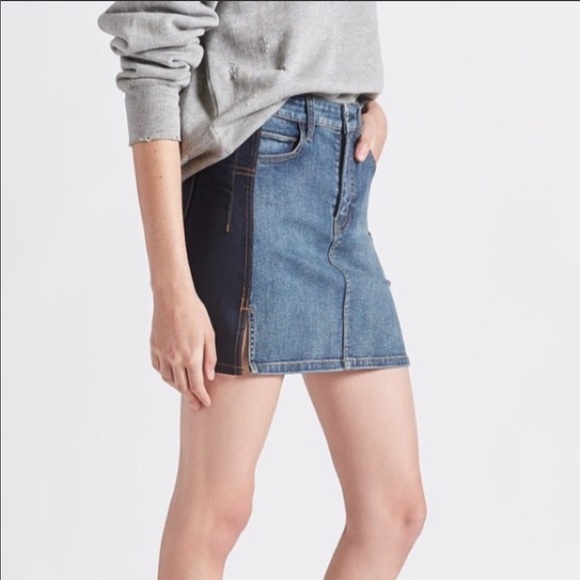 Current/Elliott Mashed Mini Denim Skirt SZ:24 - Picture 3 of 8